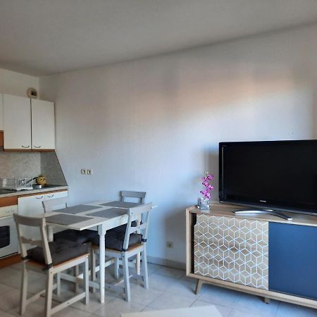Joli F2 46M2 Menton Centre, Balcon,Parking Exterior foto